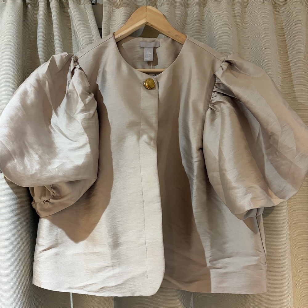 H&M champagne Puff Sleeve cropped jacket